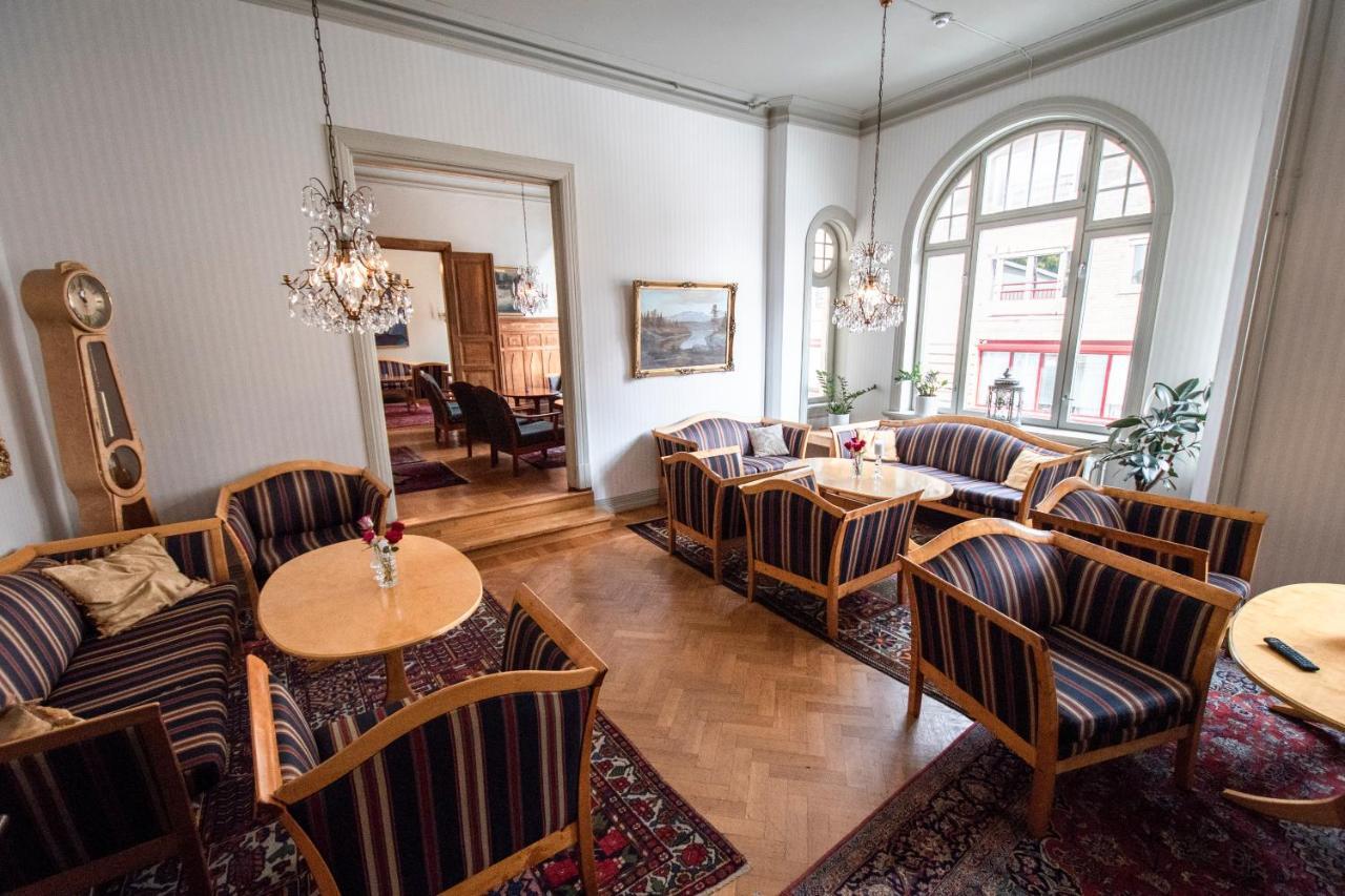 Grand Hotel Hønefoss Buitenkant foto
